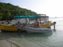 The pizza boat at Honeymoon Beach